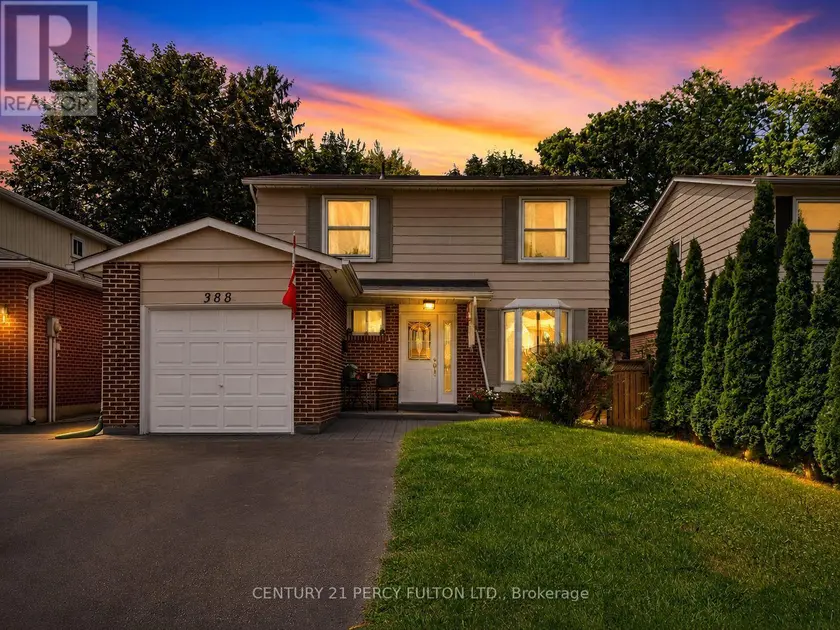 Detached at 388 HANDLEY CRESCENT, Newmarket