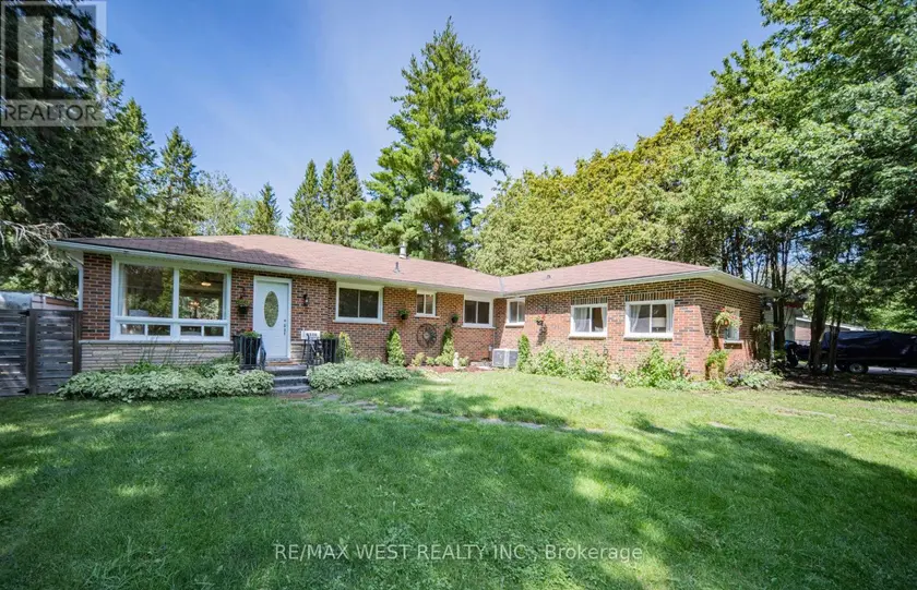 Detached at 9510 MORNING GLORY ROAD, Georgina