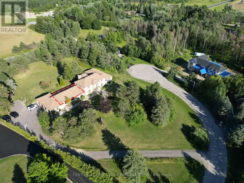 Detached at 14 PYNE HILLS COURT, New Tecumseth