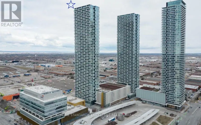 Apartment at 4802 - 5 BUTTERMILL AVENUE, Vaughan