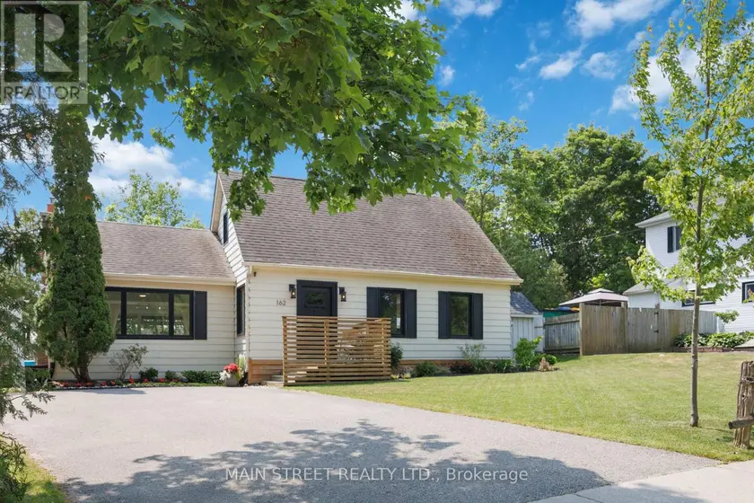 Detached at 162 MAPLE STREET, Uxbridge