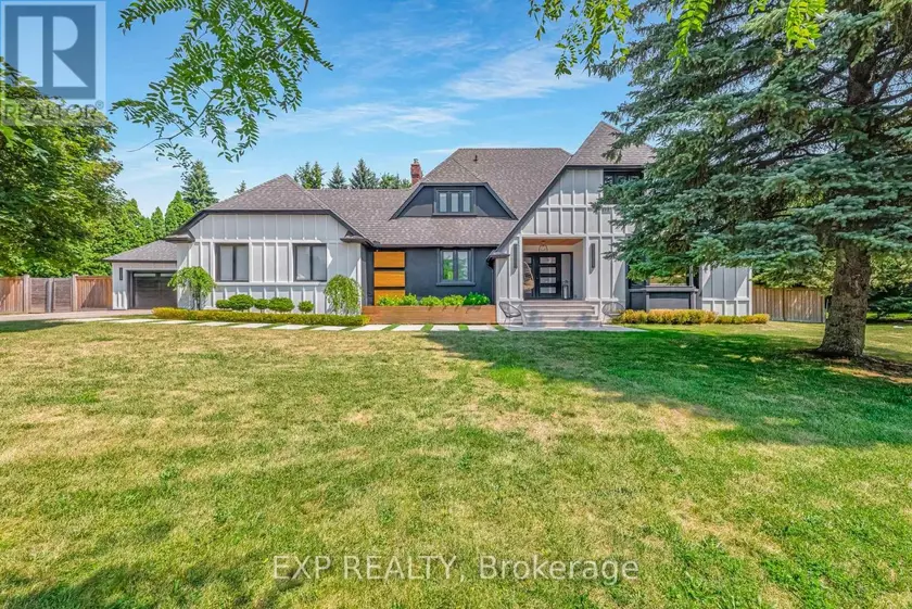 Detached at 17 CHAMBERLAIN COURT, King