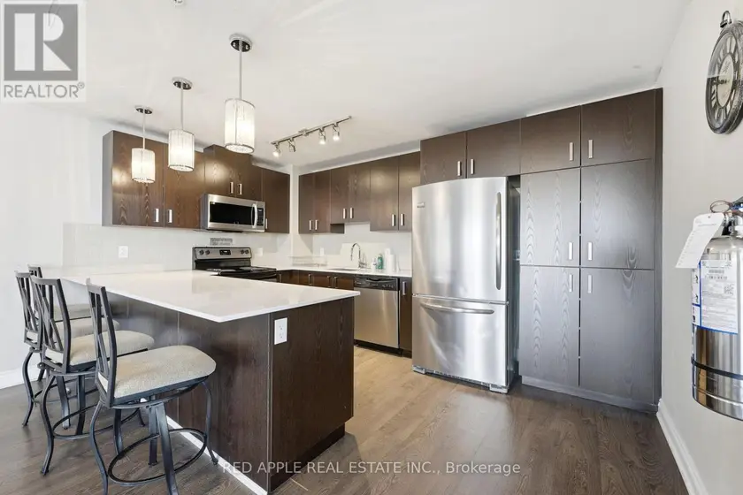 Apartment at 719 - 11611 YONGE STREET N, Richmond Hill