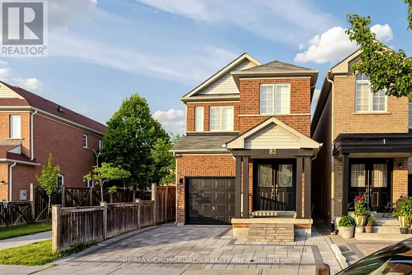 Detached at 82 JACK MONKMAN CRESCENT, Markham