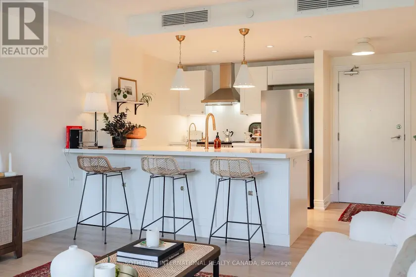 Apartment at 216 - 149 CHURCH STREET, King