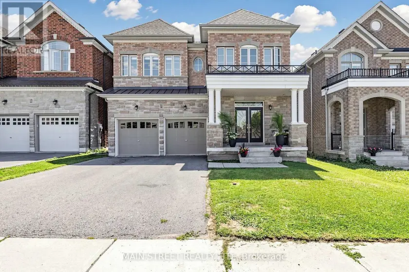 Detached at 11 ROBERT BALDWIN BOULEVARD, East Gwillimbury