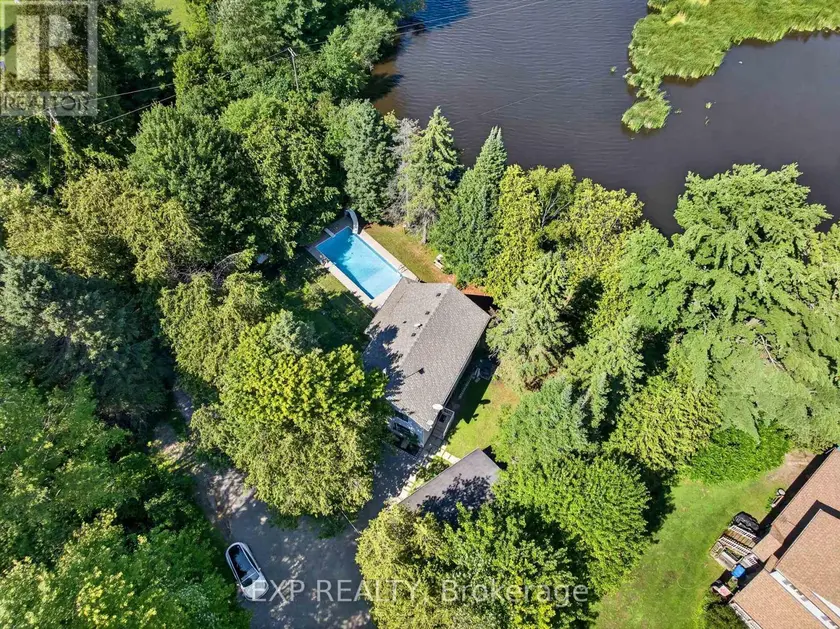Detached at 1 AIRD COURT, Georgina