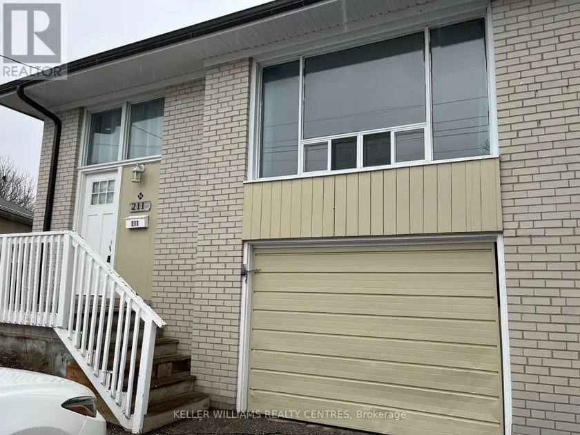 Multiplex at UPPER - 211 SILVERBIRCH DRIVE, Newmarket (Bristol-London)