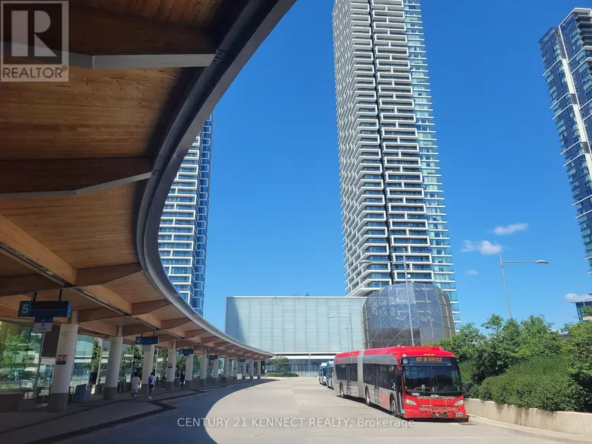Apartment at 4910 - 950 PORTAGE PARKWAY, Vaughan