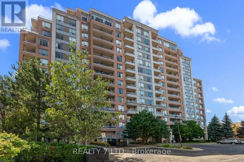 Apartment at 216 - 9 NORTHERN HEIGHTS DRIVE, Richmond Hill