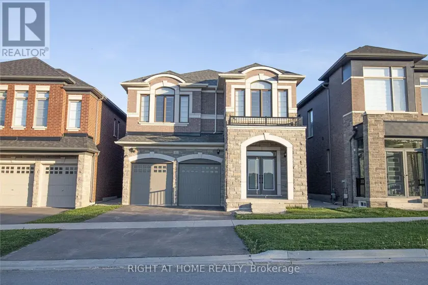 Detached at 43 LONGWORTH AVENUE, Richmond Hill