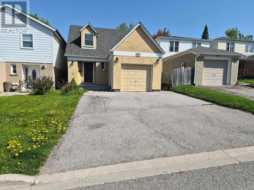 Detached at 757 PAM CRESCENT, Newmarket