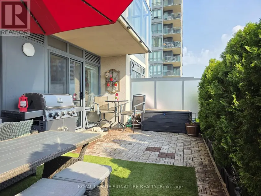 Apartment at 306A - 9088 YONGE STREET, Richmond Hill