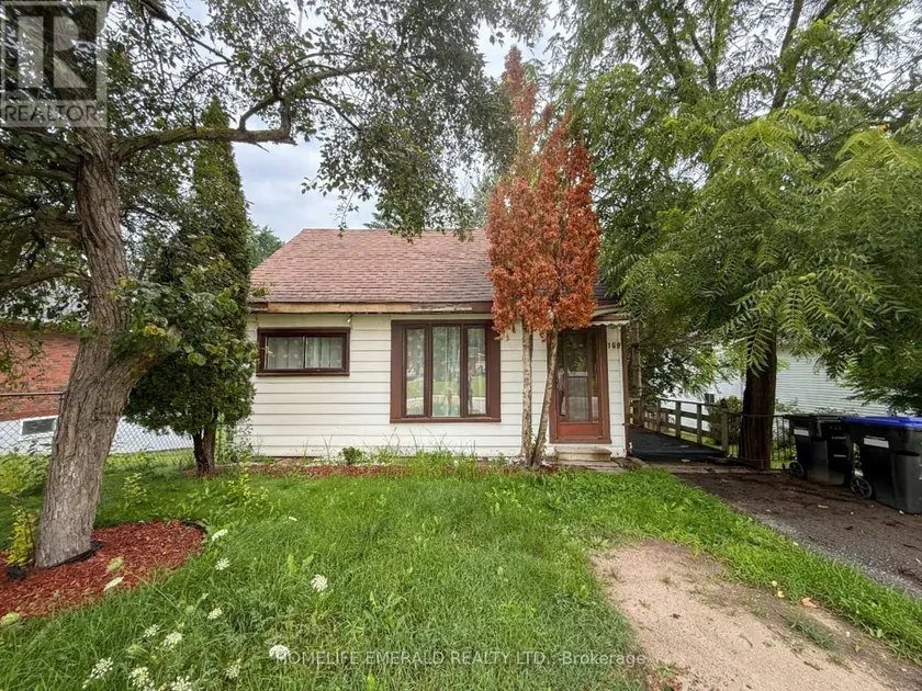 Detached at 169 MARGARET STREET, Essa