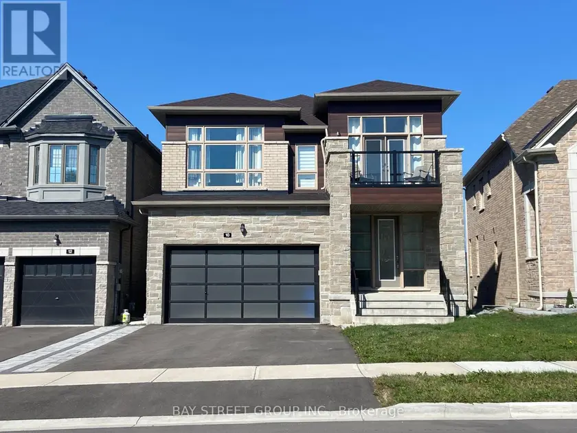 Detached at 10 UPBOUND COURT, East Gwillimbury