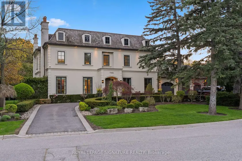 Detached at 2 SPIREA COURT, Markham