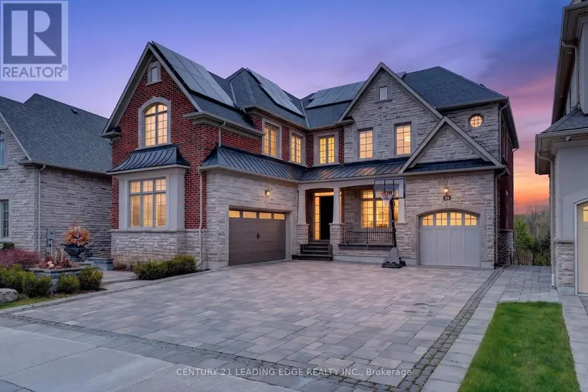 Detached at 33 STOLLERY POND CRESCENT, Markham