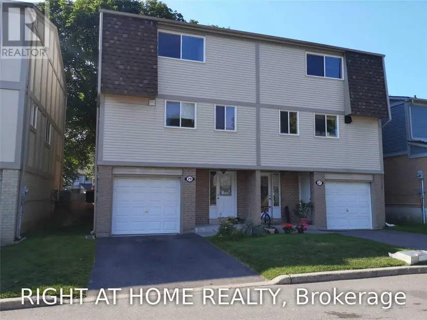 Townhouse at 29 NEW PORT WAY, Markham