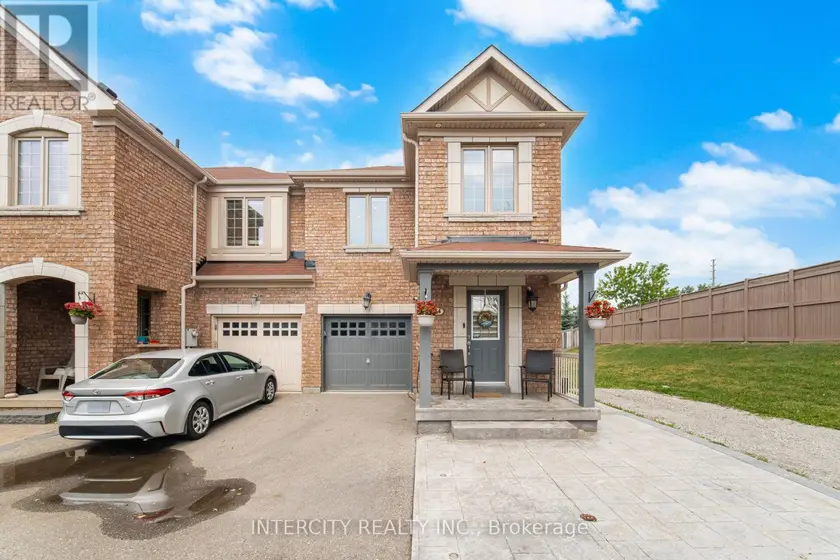 Townhouse at 64 CORANTO WAY, Vaughan
