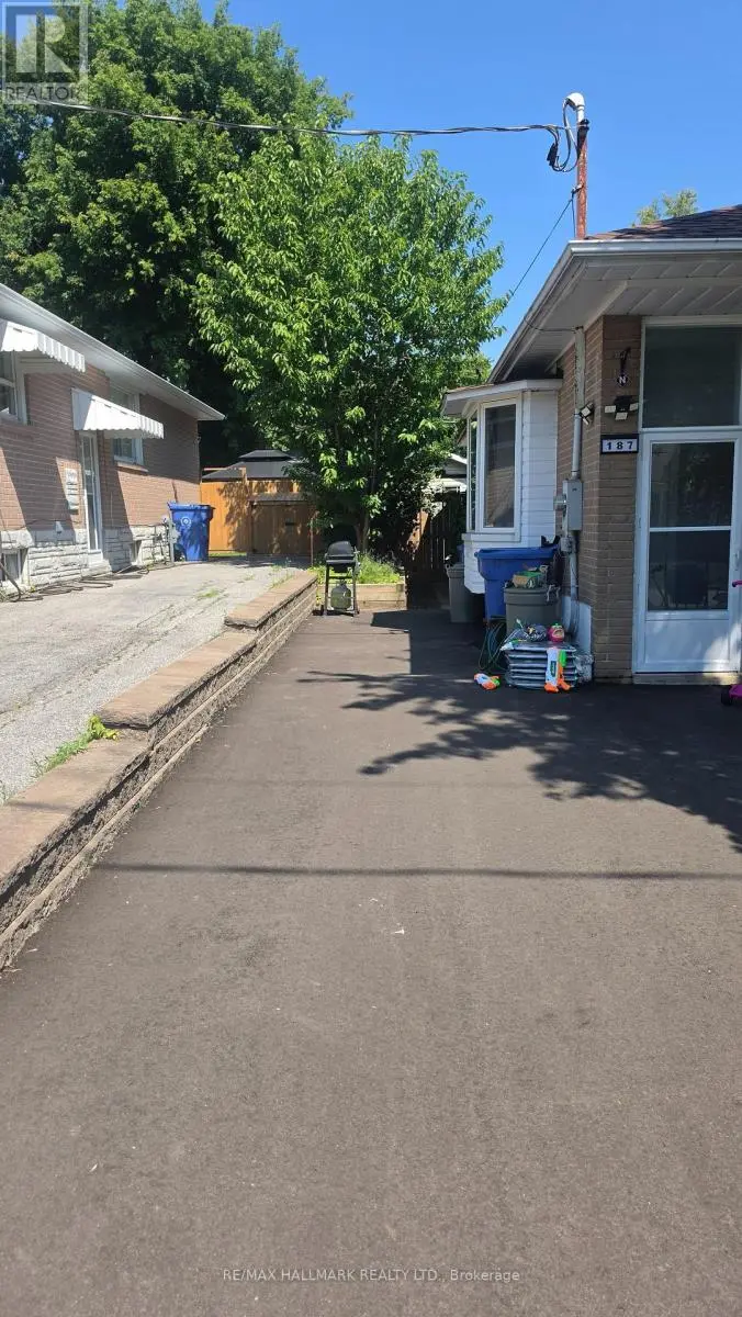 Semi-Detached/Link at LOWER LEVEL - 187 SEPTONNE AVENUE, Newmarket