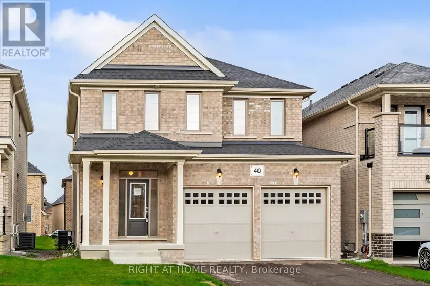 Detached at 40 AINSLIE HILL CRESCENT, Georgina