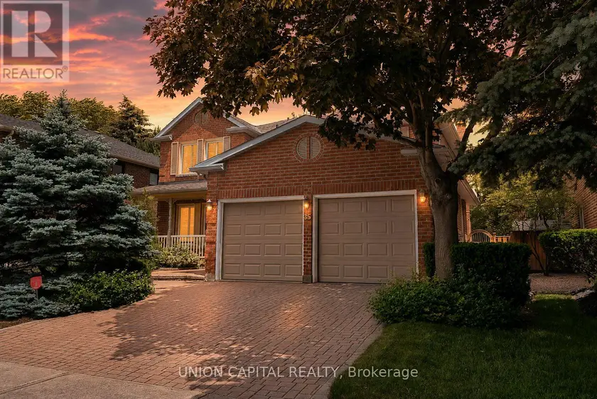Detached at 35 MCCARTY CRESCENT, Markham