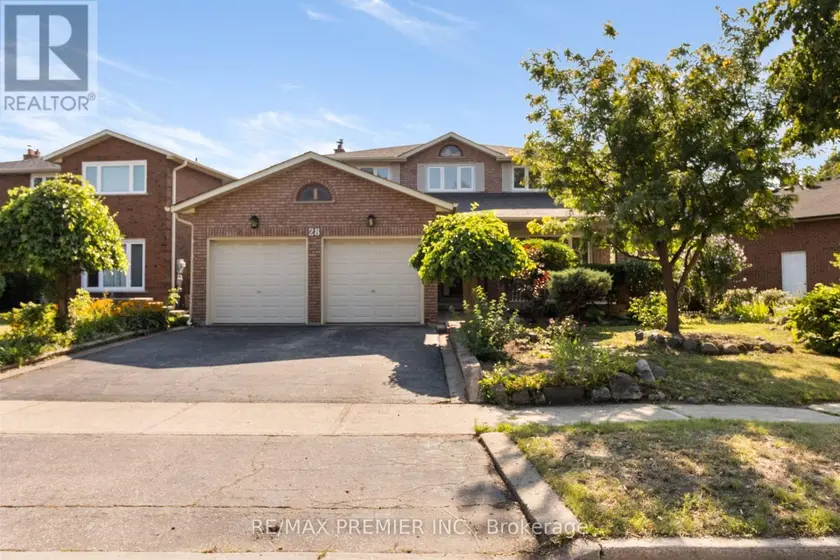 Detached at 28 MAREVAN PLACE, Vaughan