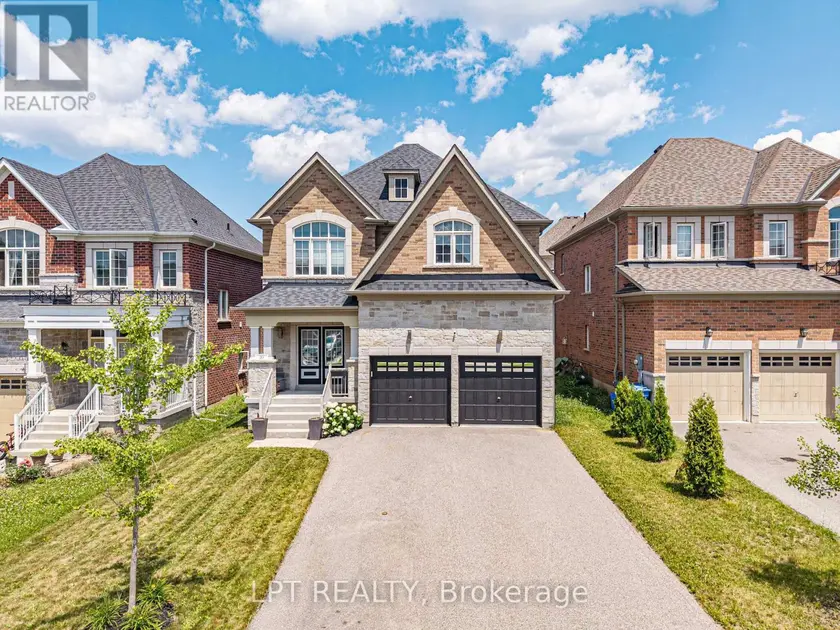 Detached at 20 MANOR FOREST ROAD, East Gwillimbury