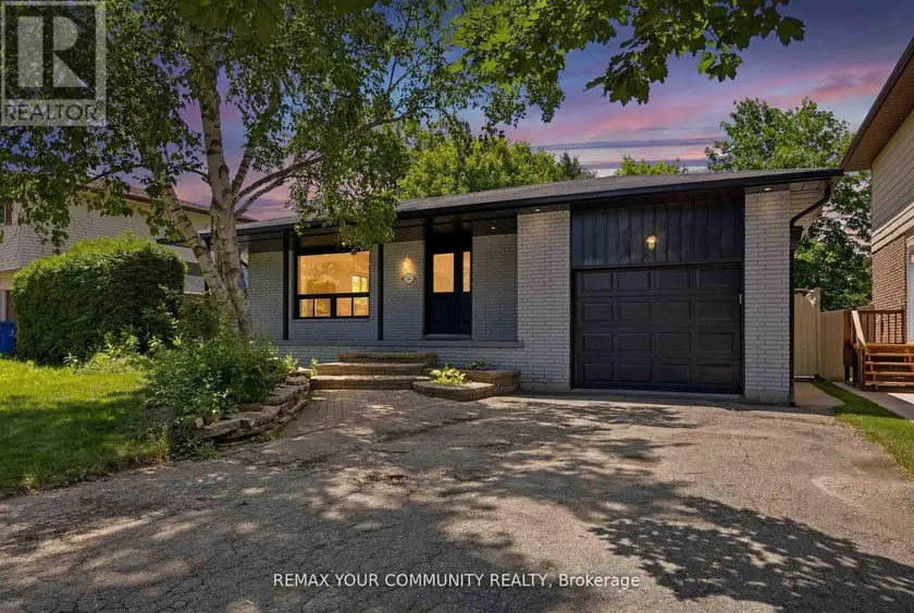 Detached at 244 EAST STREET, East Gwillimbury
