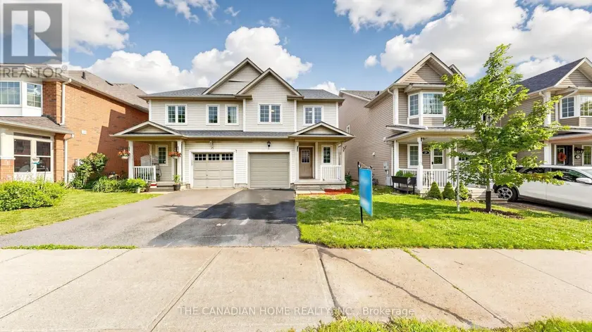 Semi-Detached/Link at 31 LAURENDALE AVENUE, Georgina