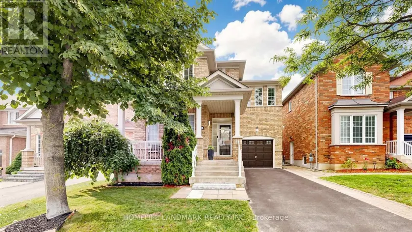 Detached at 129 BEARE TRAIL, Newmarket