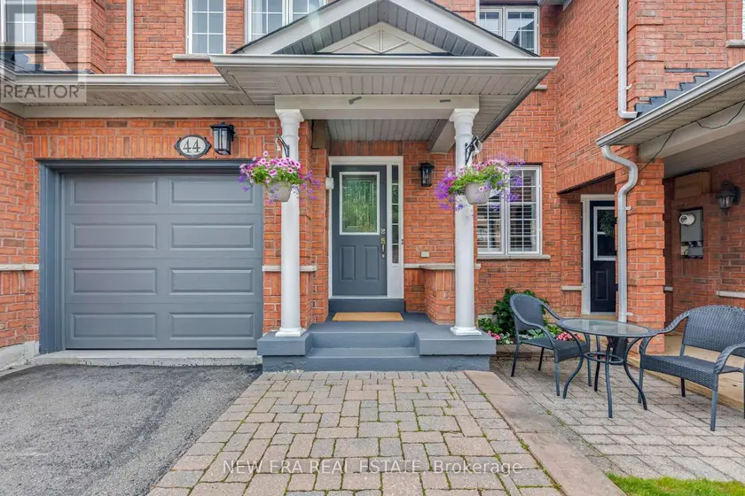 Townhouse at 44 MILLCLIFF CIRCLE, Aurora