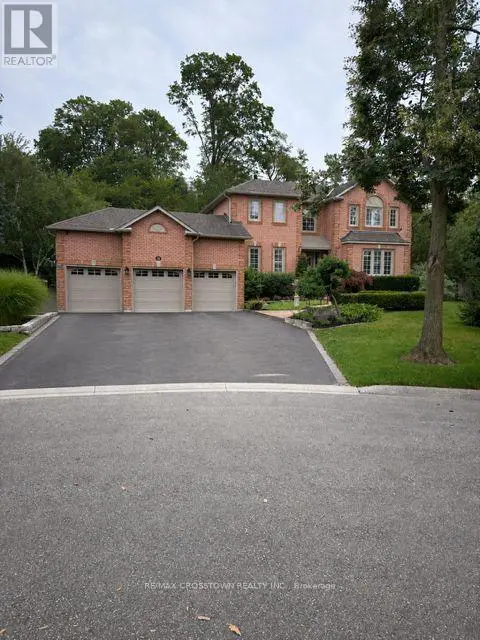 Detached at BSMNT - 71 TREEGROVE CIRCLE, Aurora