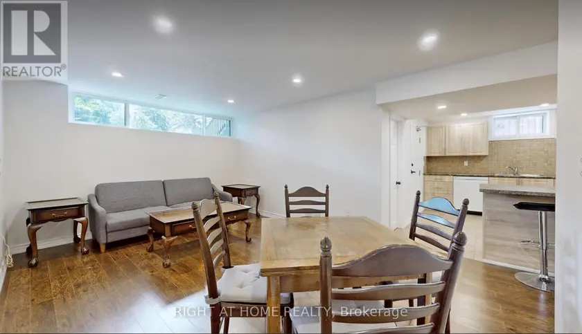 Detached at 36 AURORA HEIGHTS DRIVE, Aurora