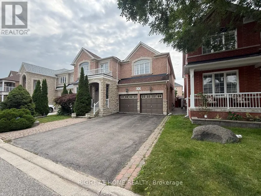 Detached at 17 CORAL COVE COURT, Markham