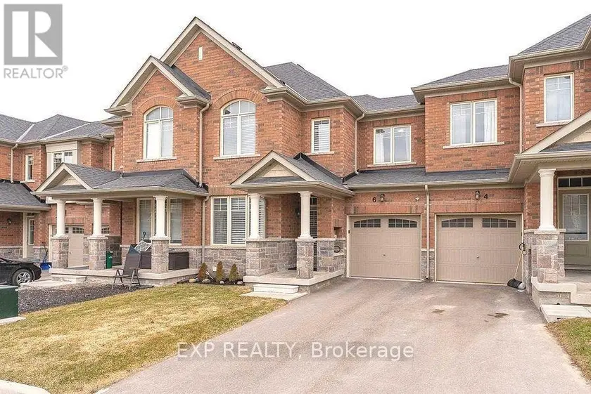 Townhouse at 6 FREDERICK PEARSON STREET, East Gwillimbury