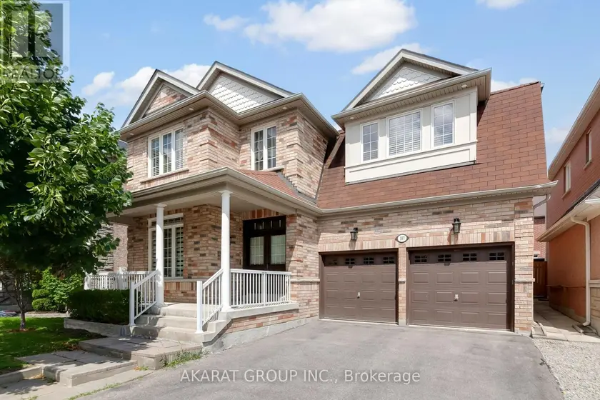 Detached at 107 FILIPPAZZO ROAD, Vaughan
