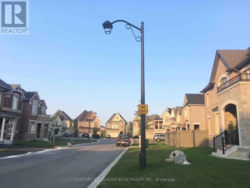 Detached at 1 BDRM UPPER LEVEL - 23 BOLAND COURT, Aurora