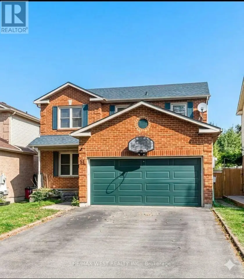 Detached at 51 MOORCREST DRIVE, Aurora