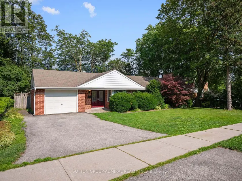Detached at 261 CAROL AVENUE, Newmarket