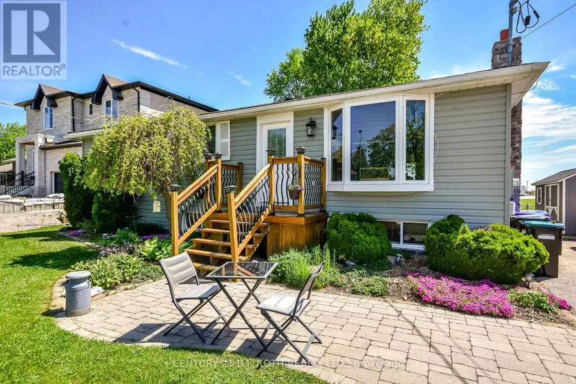 Detached at 671 SIMCOE ROAD, Bradford West Gwillimbury