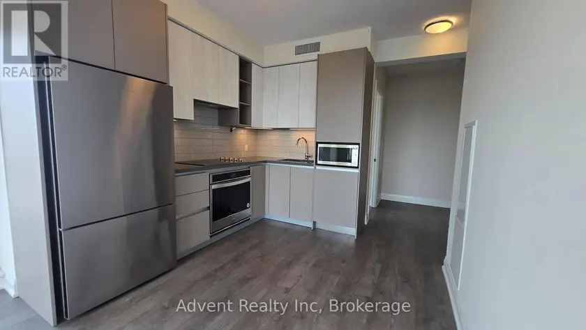 Apartment at 602 - 398 HIGHWAY 7 AVENUE E, Richmond Hill