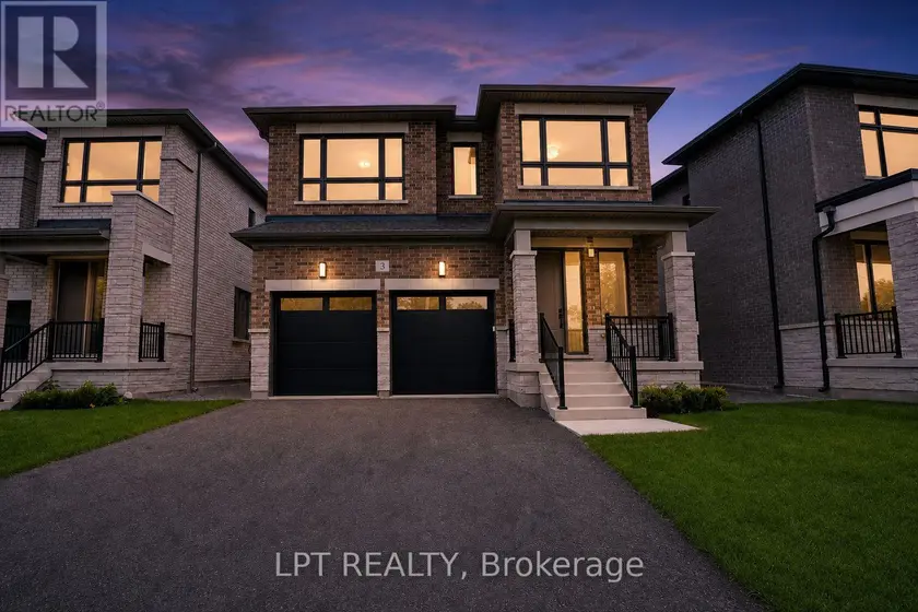 Detached at 3 RICHMOND PARK DRIVE, Georgina
