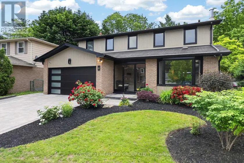 Detached at 28 INNIS CRESCENT, Richmond Hill