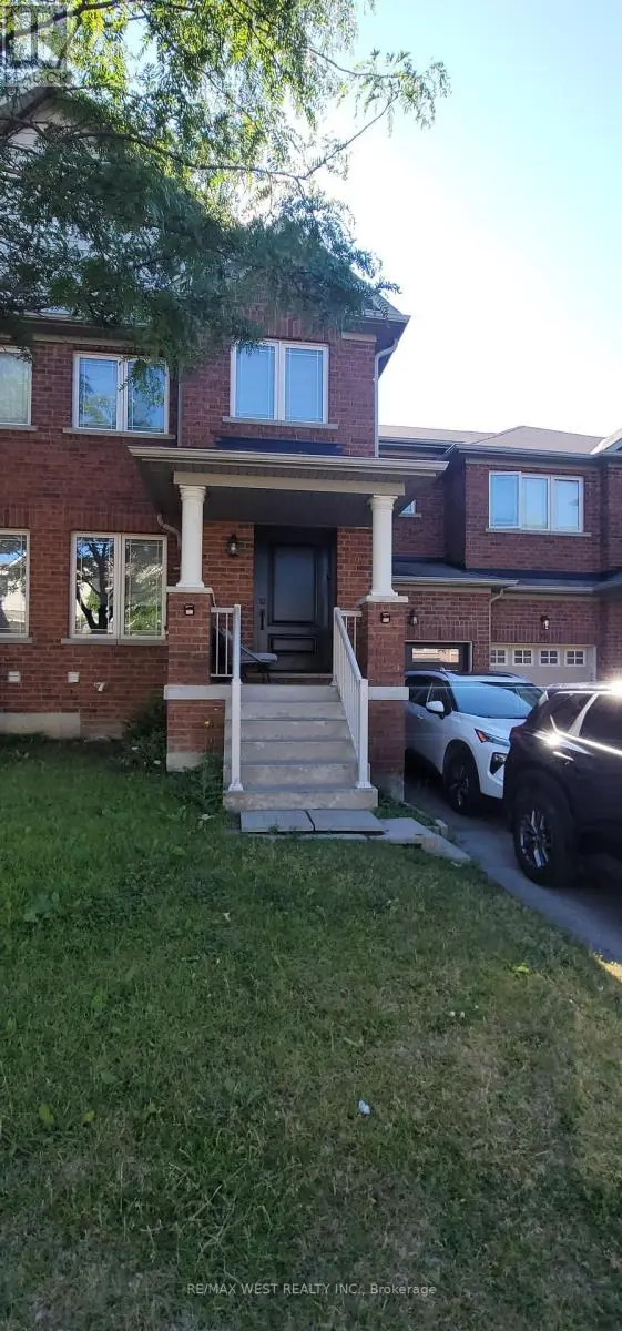 Townhouse at 20 WINISK STREET, Richmond Hill