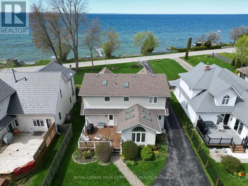 Detached at 203 LAKE DRIVE E, Georgina