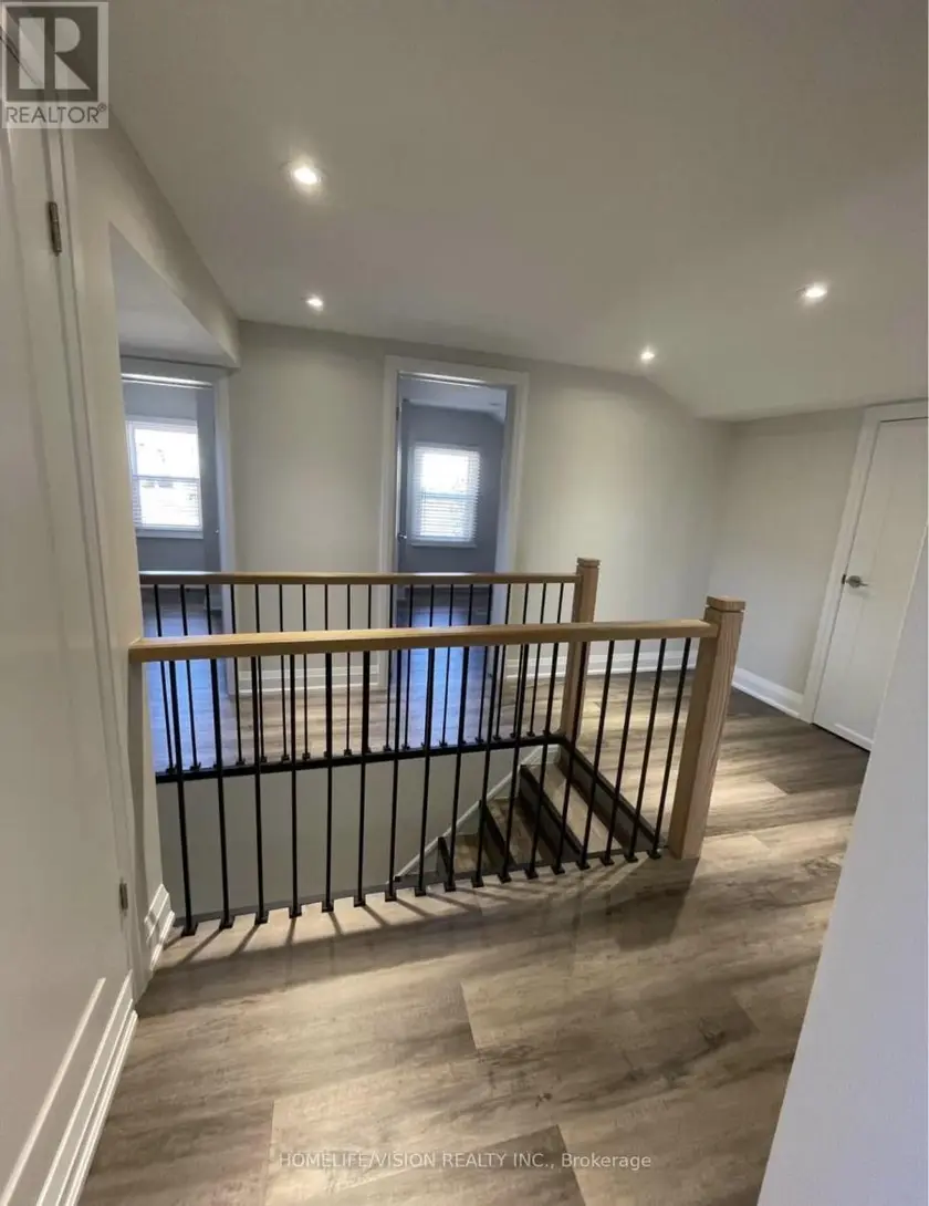Detached at 6273 YONGE STREET, Innisfil