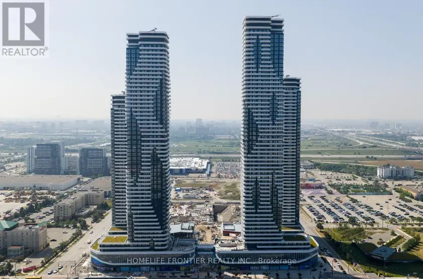 Apartment at 902 - 8 INTERCHANGE WAY, Vaughan