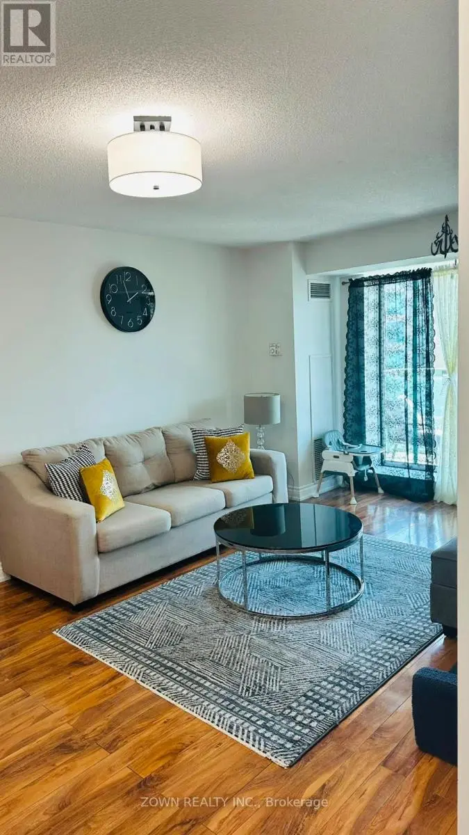 Apartment at 611 - 3 ELLESMERE STREET, Richmond Hill