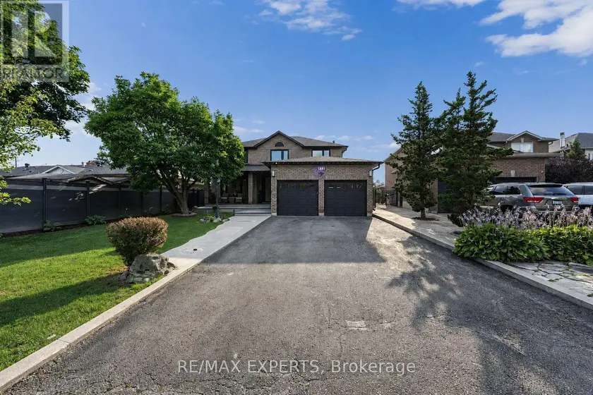Detached at 212 BORDEAUX DRIVE, Vaughan